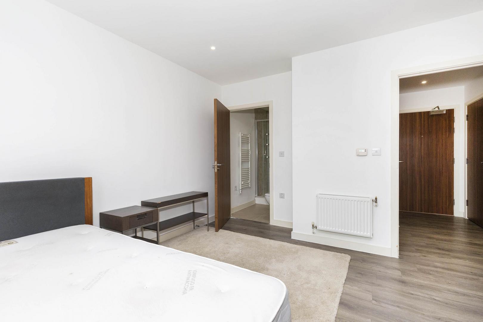 Stunning Apartment Hamilton Road, Dollis Hill